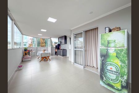 Apartamento à venda com 126m², 4 quartos e 4 vagas Apartamento à venda com 126m², 4 quartos e 4 vagasTerraço