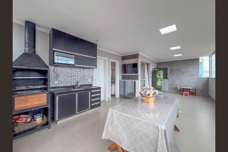 Apartamento à venda com 126m², 4 quartos e 4 vagas Apartamento à venda com 126m², 4 quartos e 4 vagasTerraço