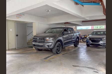 Apartamento à venda com 126m², 4 quartos e 4 vagas Apartamento à venda com 126m², 4 quartos e 4 vagasGaragem