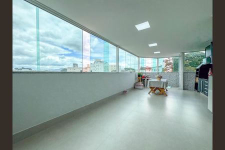 Apartamento à venda com 126m², 4 quartos e 4 vagas Apartamento à venda com 126m², 4 quartos e 4 vagasTerraço