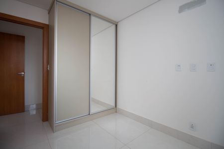 Apartamento para alugar com 162m², 4 quartos e 3 vagas Apartamento para alugar com 162m², 4 quartos e 3 vagasSuíte 1