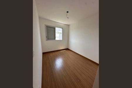 Casa à venda com 3 quartos, 79m² em Santa Rosa, Belo Horizonte