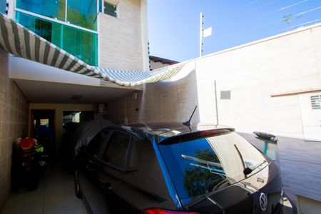 Casa à venda com 150m², 3 quartos e 2 vagasGaragem
