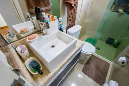 Casa à venda com 150m², 3 quartos e 2 vagasBanheiro do quarto 1