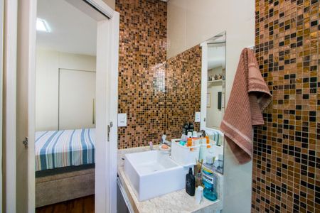 Casa à venda com 150m², 3 quartos e 2 vagasBanheiro do quarto 1