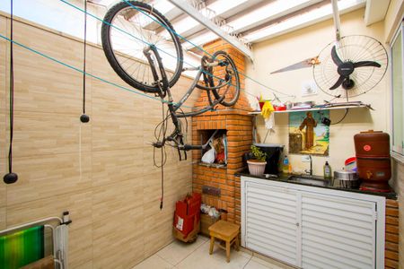 Casa à venda com 150m², 3 quartos e 2 vagasEspaço gourmet