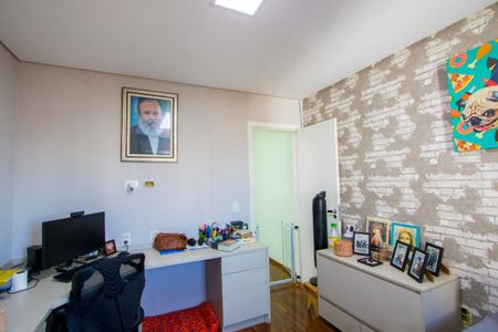 Casa à venda com 150m², 3 quartos e 2 vagasQuarto 3