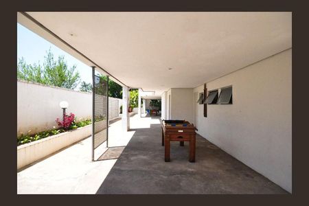 Apartamento à venda com 65m², 2 quartos e 1 vagaÁrea comum 