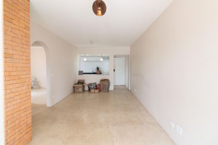 Sala de apartamento à venda com 2 quartos, 65m² em Caxingui, São Paulo