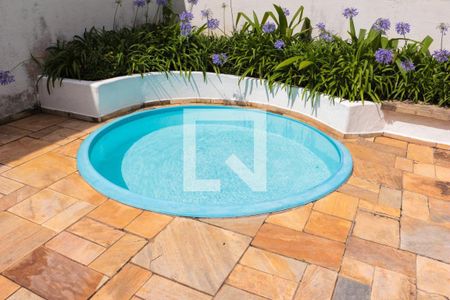 Apartamento à venda com 65m², 2 quartos e 1 vagaÁrea comum - Piscina