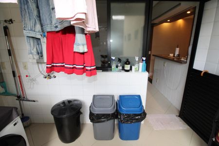 Apartamento para alugar com 153m², 4 quartos e 4 vagasÁrea de Serviço