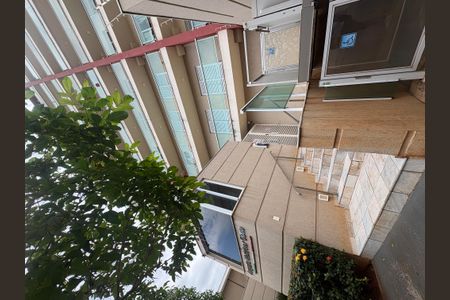 Apartamento para alugar com 58m², 2 quartos e 1 vaga Apartamento para alugar com 58m², 2 quartos e 1 vagaFachada