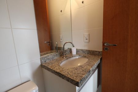 Apartamento para alugar com 58m², 2 quartos e 1 vaga Apartamento para alugar com 58m², 2 quartos e 1 vagaBanheiro