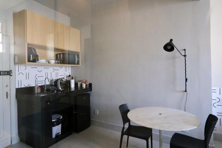 Apartamento à venda com 25m², 1 quarto e sem vaga Apartamento à venda com 25m², 1 quarto e sem vagaBanheiro