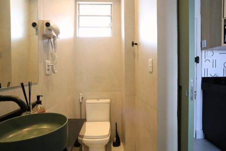 Apartamento à venda com 25m², 1 quarto e sem vaga Apartamento à venda com 25m², 1 quarto e sem vagaBanheiro