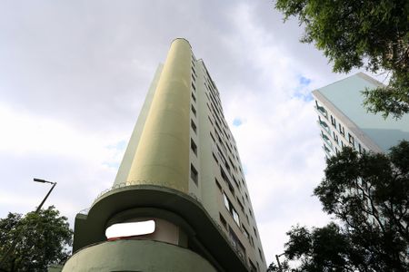 Apartamento à venda com 25m², 1 quarto e sem vaga Apartamento à venda com 25m², 1 quarto e sem vagaFachada