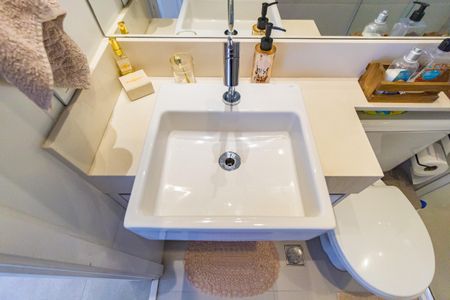 Apartamento à venda com 59m², 2 quartos e 1 vaga Apartamento à venda com 59m², 2 quartos e 1 vagaDetalhe Banheiro - Social