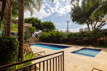 Apartamento à venda com 59m², 2 quartos e 1 vaga Apartamento à venda com 59m², 2 quartos e 1 vagaPiscina