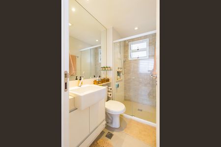 Apartamento à venda com 59m², 2 quartos e 1 vaga Apartamento à venda com 59m², 2 quartos e 1 vagaBanheiro - Social