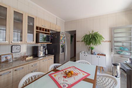 Cozinha  de casa à venda com 3 quartos, 167m² em Parque Boturussu, São Paulo