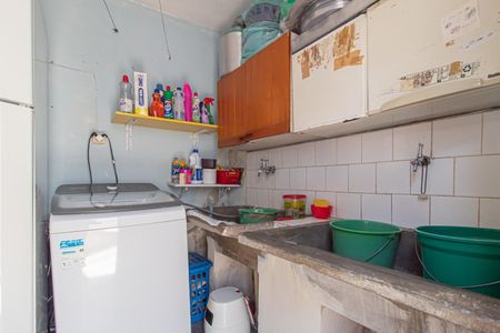 Casa à venda com 167m², 3 quartos e 1 vaga Casa à venda com 167m², 3 quartos e 1 vagaArea de Serviço