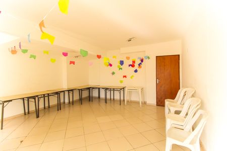 Apartamento para alugar com 67m², 3 quartos e 1 vagaÁrea comum - Salão de festas