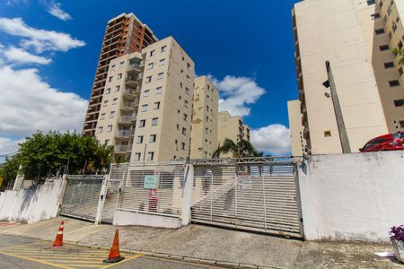 Apartamento para alugar com 67m², 3 quartos e 1 vagaFachada
