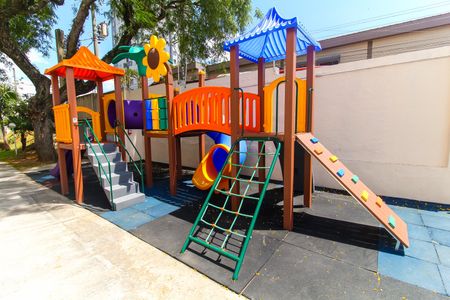 Apartamento para alugar com 67m², 3 quartos e 1 vagaÁrea comum - Playground