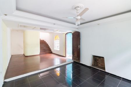 Sala de casa para alugar com 3 quartos, 244m² em Jaguaré, São Paulo