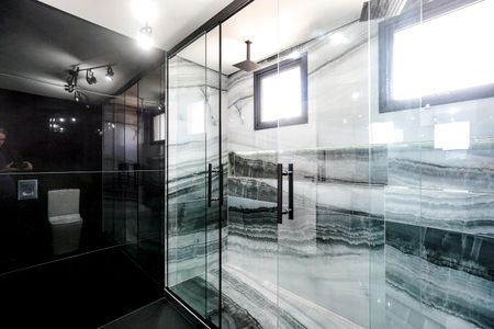 Apartamento à venda com 122m², 2 quartos e 2 vagasBanheiro da suíte 02