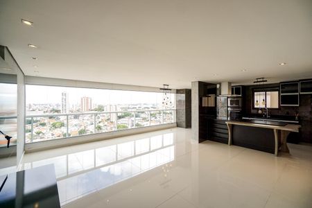 Sala e varanda de apartamento à venda com 2 quartos, 122m² em Vila Formosa, São Paulo