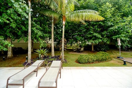 Apartamento à venda com 122m², 2 quartos e 2 vagasDeck da piscina