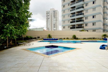 Apartamento à venda com 122m², 2 quartos e 2 vagasPiscina