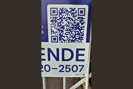 Casa à venda com 200m², 2 quartos e 2 vagas