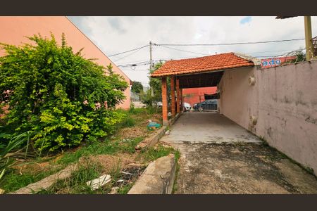 Casa à venda com 200m², 2 quartos e 2 vagas
