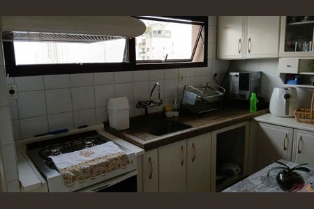 Apartamento à venda com 3 quartos, 157m² em Santana, São Paulo