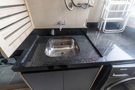 Apartamento à venda com 67m², 2 quartos e 1 vagaÁrea de serviço