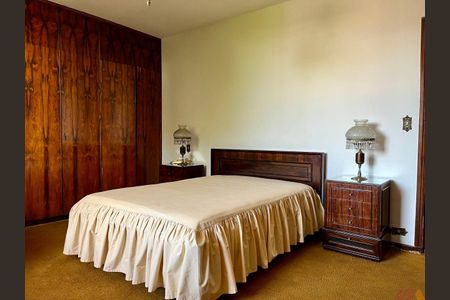 Casa à venda com 5 quartos, 800m² em Jardim Sao Bento, São Paulo