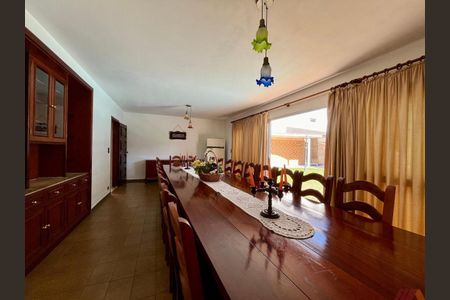 Casa à venda com 5 quartos, 800m² em Jardim Sao Bento, São Paulo