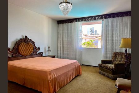 Casa à venda com 5 quartos, 800m² em Jardim Sao Bento, São Paulo