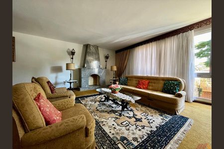 Casa à venda com 5 quartos, 800m² em Jardim Sao Bento, São Paulo