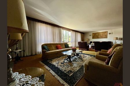 Casa à venda com 5 quartos, 800m² em Jardim Sao Bento, São Paulo