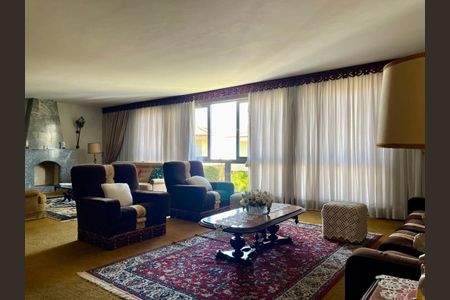 Casa à venda com 5 quartos, 800m² em Jardim Sao Bento, São Paulo