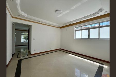 Casa à venda com 5 quartos, 300m² em Vila Albertina, São Paulo