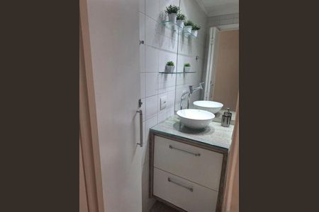 Apartamento à venda com 2 quartos, 49m² em Vila Paiva, São Paulo