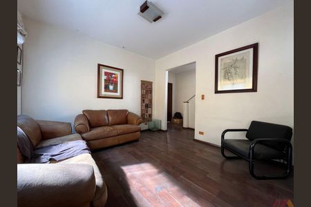 Casa à venda com 3 quartos, 180m² em Vila Dom Pedro II, São Paulo