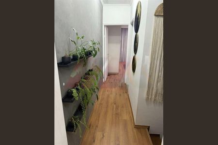 Casa à venda com 2 quartos, 157m² em Vila Paiva, São Paulo