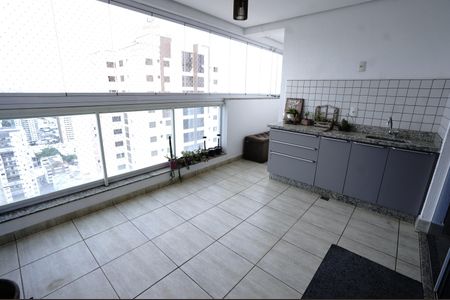 Apartamento para alugar com 107m², 3 quartos e 2 vagas
