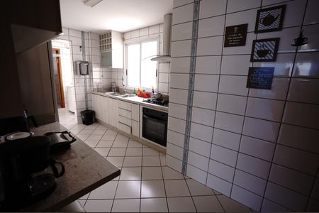 Apartamento para alugar com 107m², 3 quartos e 2 vagas