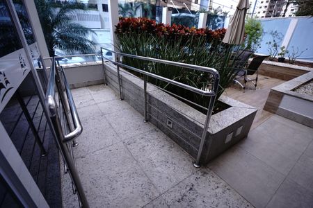 Apartamento para alugar com 107m², 3 quartos e 2 vagas